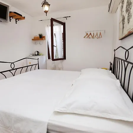 Casa de hóspedes Kate 3*