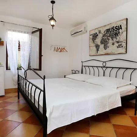 Casa de hóspedes Kate Trogir