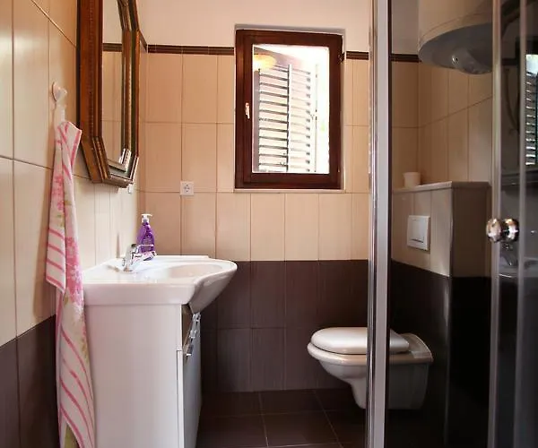 Kate 3* Trogir