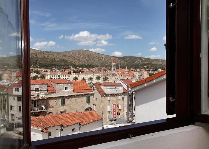 Kate 3* Trogir